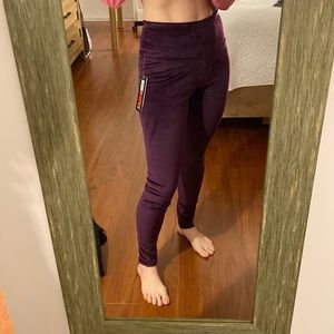 WOMEN'S SOFT VELOUR LEGGING